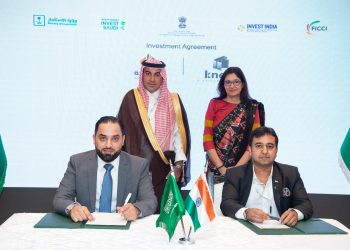 Mr Nitin Mittal, Chairman & MD, Knest Aluminium Formwork and Mr Yaser A. Almalki, Chairman, ABR Jeddah Contracting Co. at the signing in New Delhi