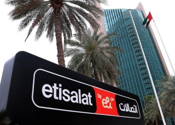اتصالات من "&e" تحقِّق أعلى سرعة تنزيل لشبكة الجيل الخامس "5G" في العالم