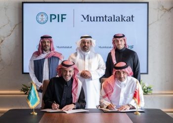 PIF and Bahrain Mumtalakat sign MoU to promote cooperation and investment in strategic sectors