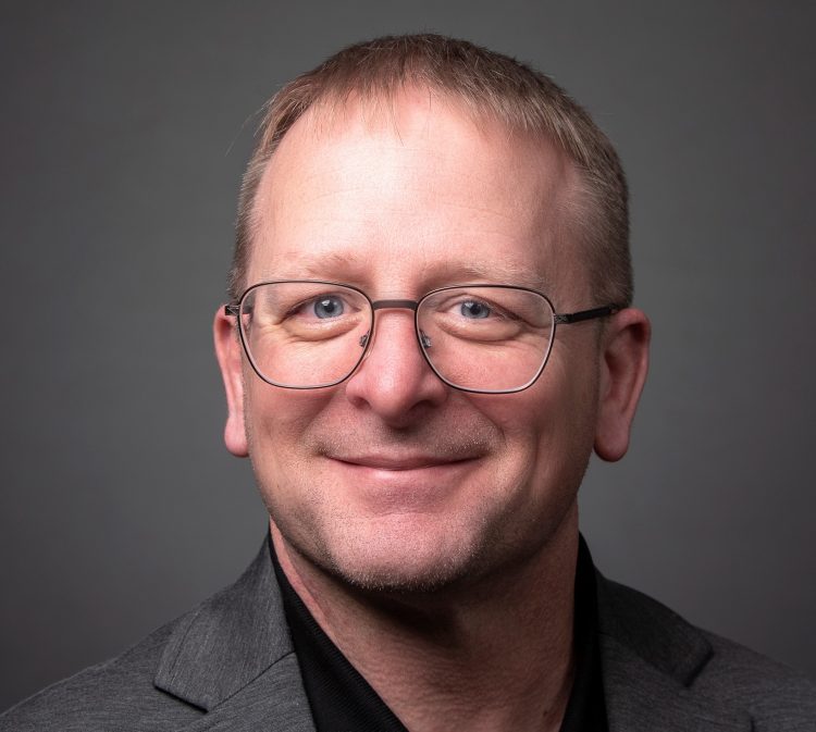Kirk Schultz photo 1